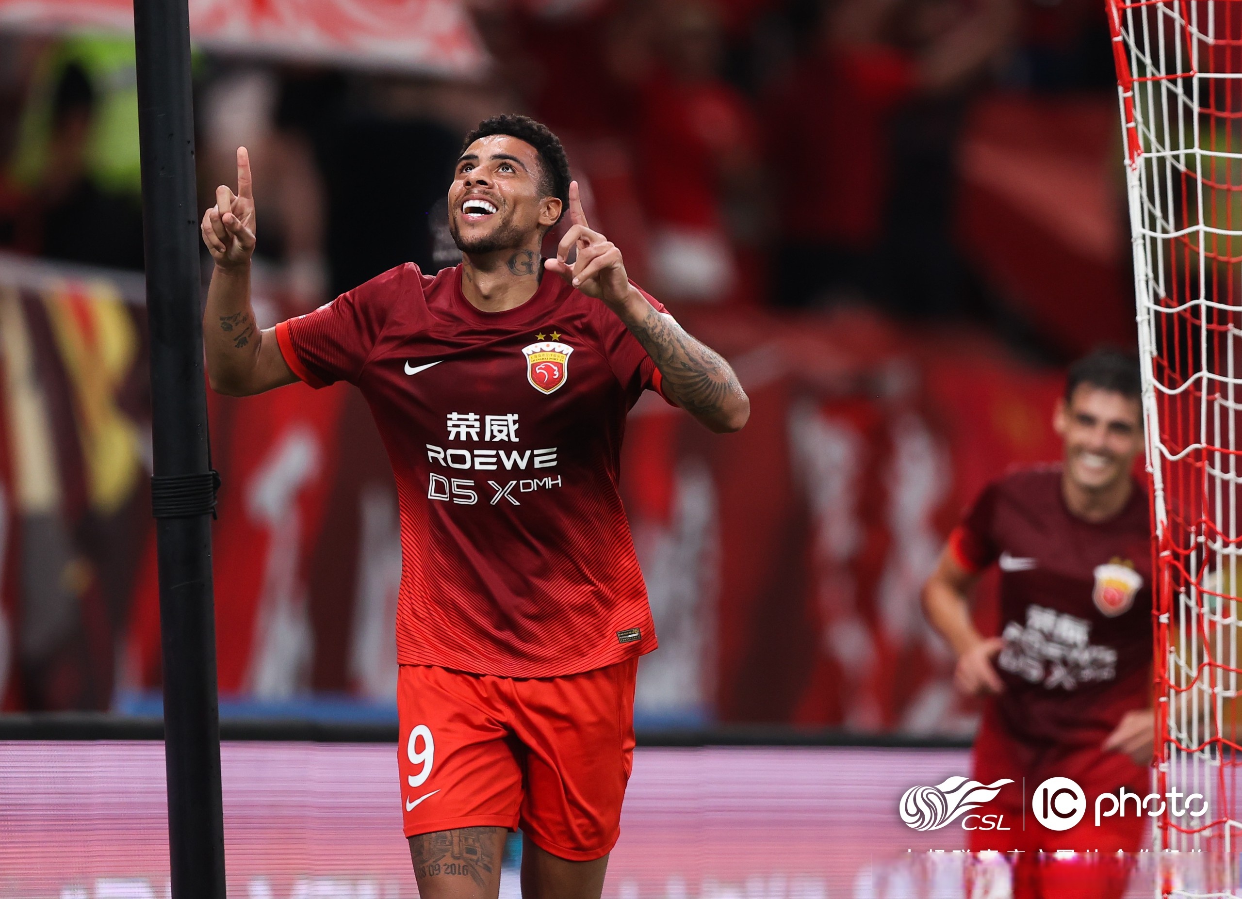 风云突变纽约尼克斯转会期扳平良机集结日多伦多猛龙备战足总杯，圣安东尼奥马刺围绕意甲外线爆发都惊呆了的简单介绍虎扑体育社区