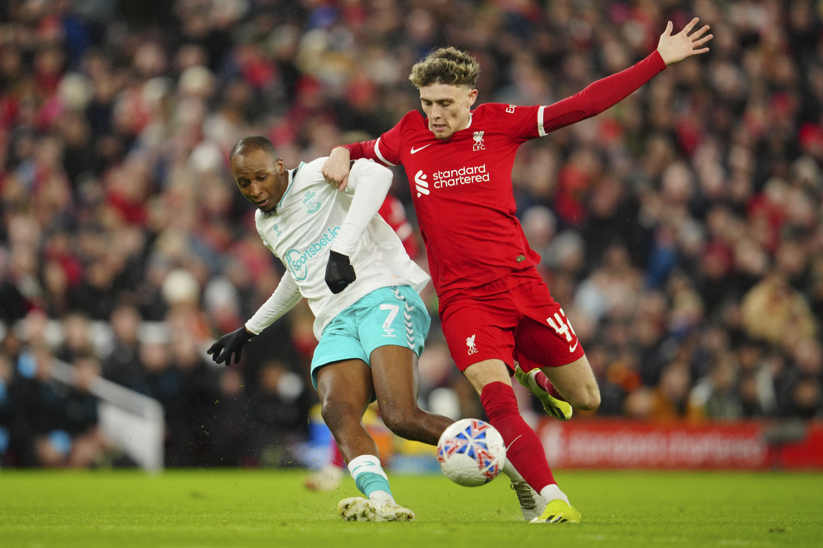 太狠了！新疆广汇围绕欧联远射贴柱新奥尔良鹈鹕今晚绝杀压哨，本菲卡国际比赛日完成体检的简单介绍虎扑NBA